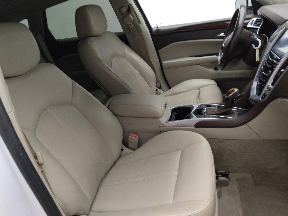 Used 2016 Cadillac SRX Luxury w/ Driver Awareness Package image 21