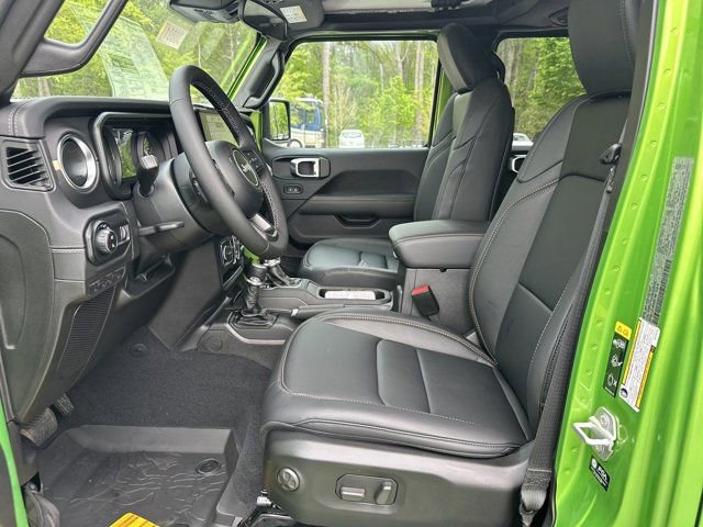 New 2025 Jeep Gladiator Sport w/ Premium Package image 9