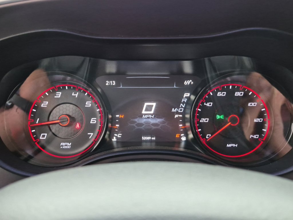 Used 2021 Dodge Charger SXT w/ Blacktop Package RWD image 13