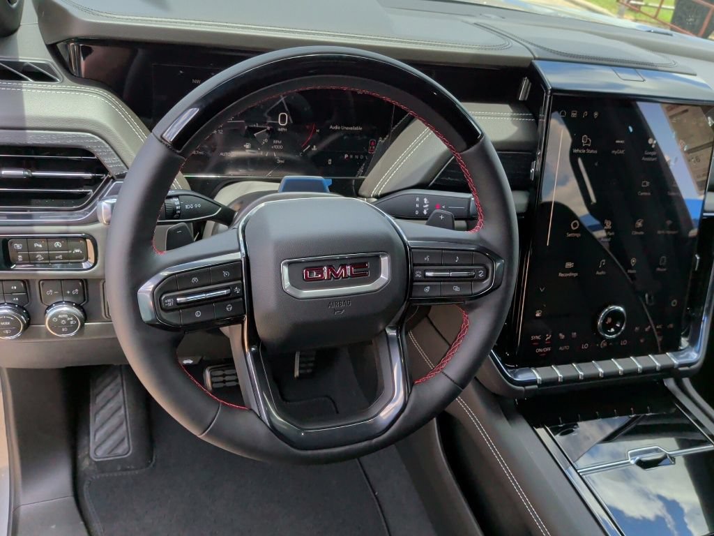 New 2026 GMC Yukon AT4 Ultimate AWD/4WD image 18