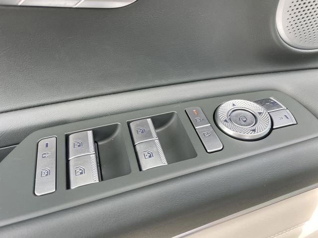 New 2025 Genesis GV80 3.5T e-SC AWD/4WD image 20