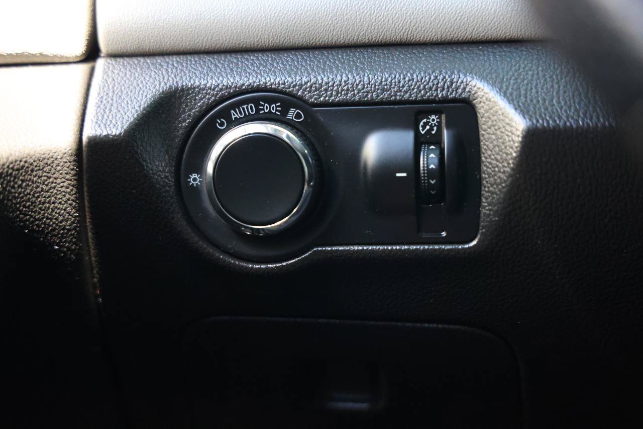 Used 2011 Chevrolet Cruze LS w/ Connectivity Package FWD image 39