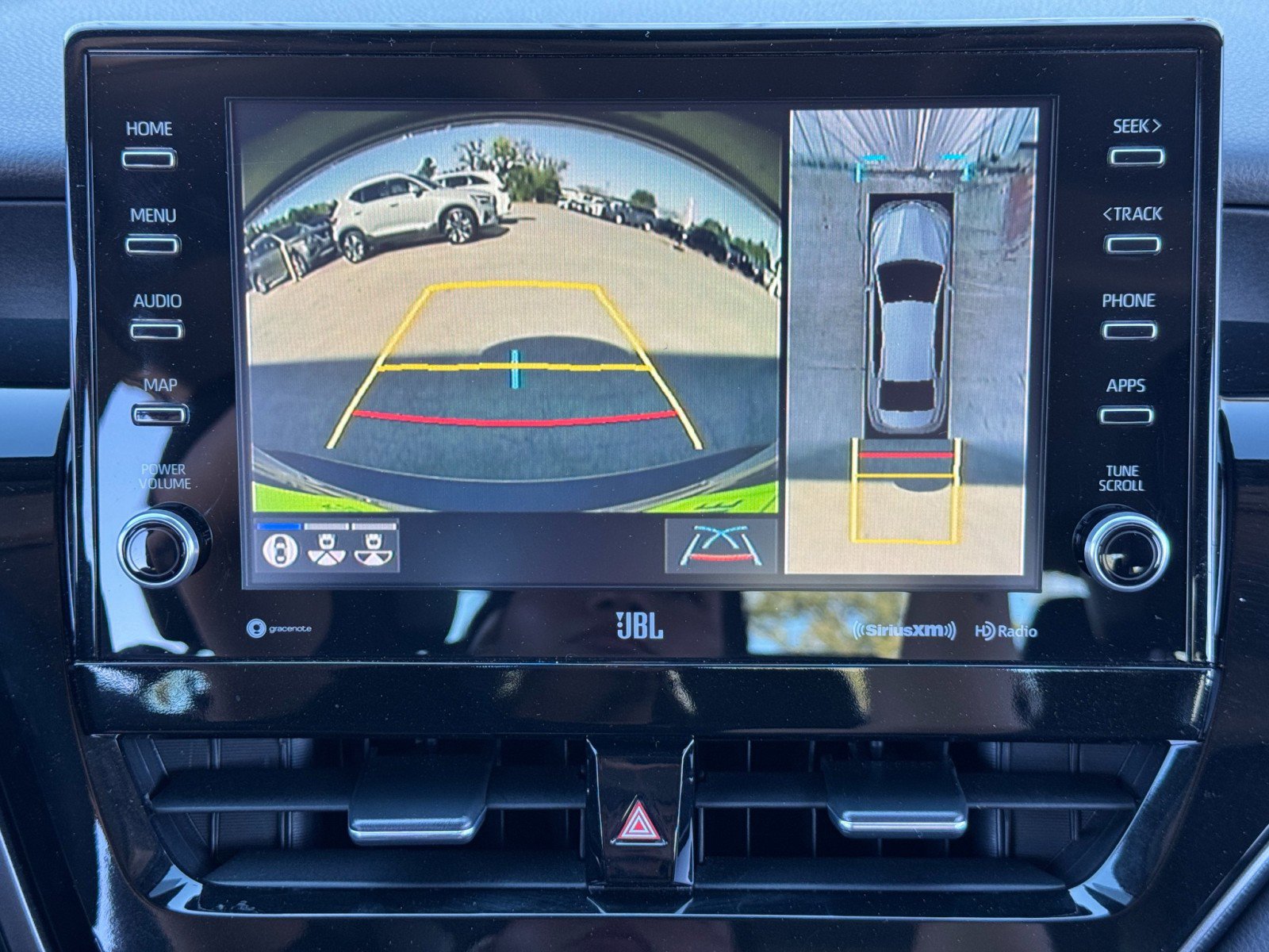 Used 2024 Toyota Camry XSE w/ Navigation Package image 24