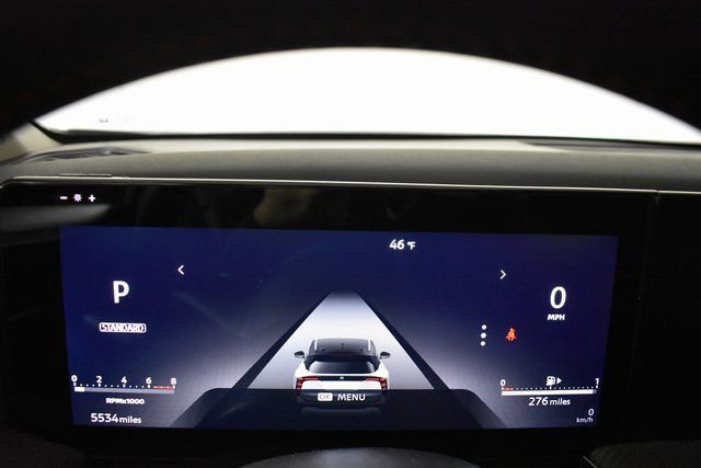 Certified 2025 Nissan Kicks SR image 23