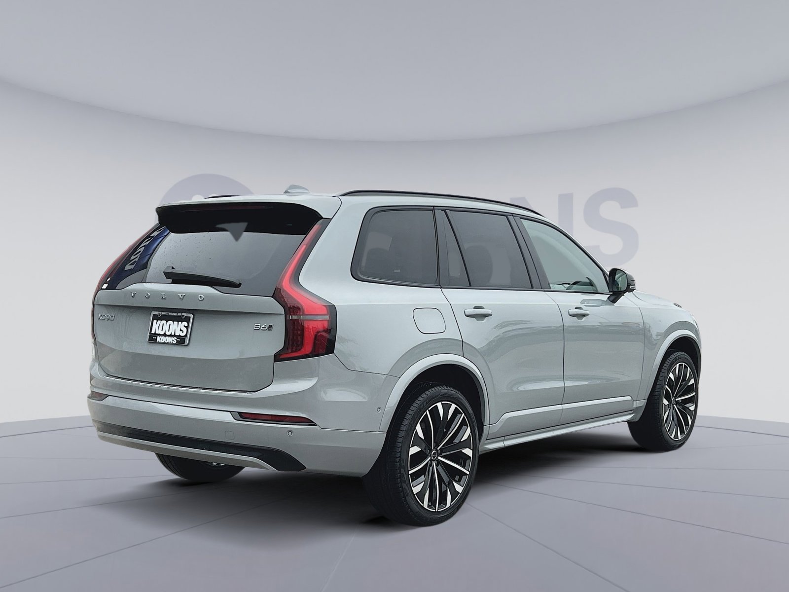 New 2026 Volvo XC90 B6 Ultra w/ Protection Package Premier image 7