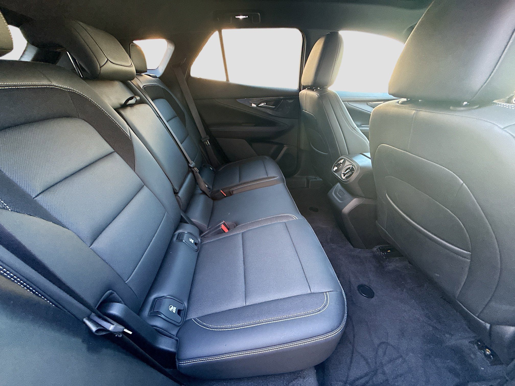 Used 2024 Chevrolet Blazer EV LT image 29