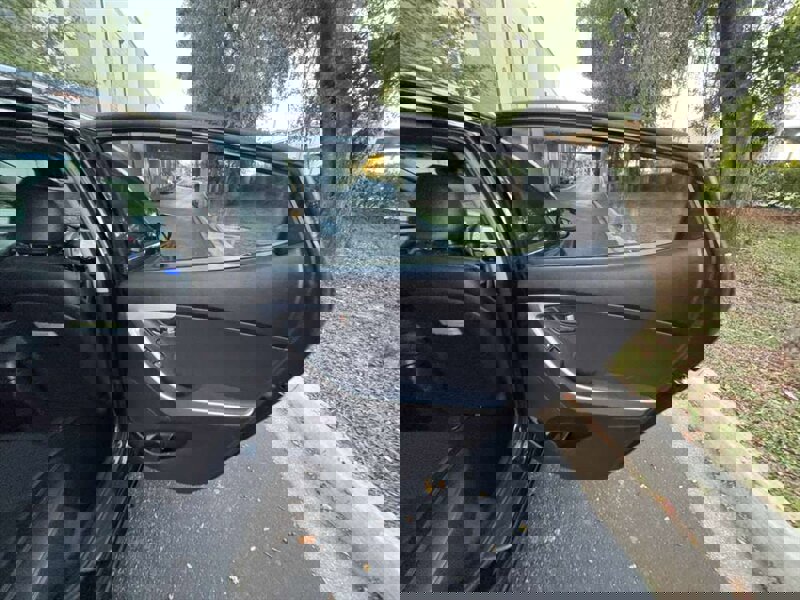 Used 2013 Hyundai Elantra Limited w/ Technology Pkg image 10