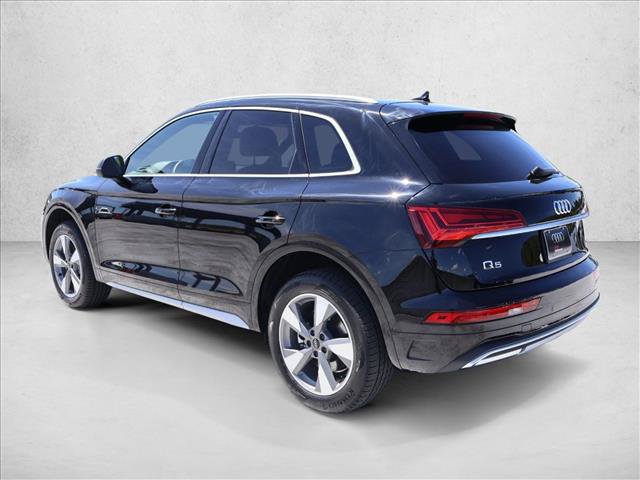 Used 2023 Audi Q5 2.0T Premium w/ Convenience Package AWD/4WD image 9