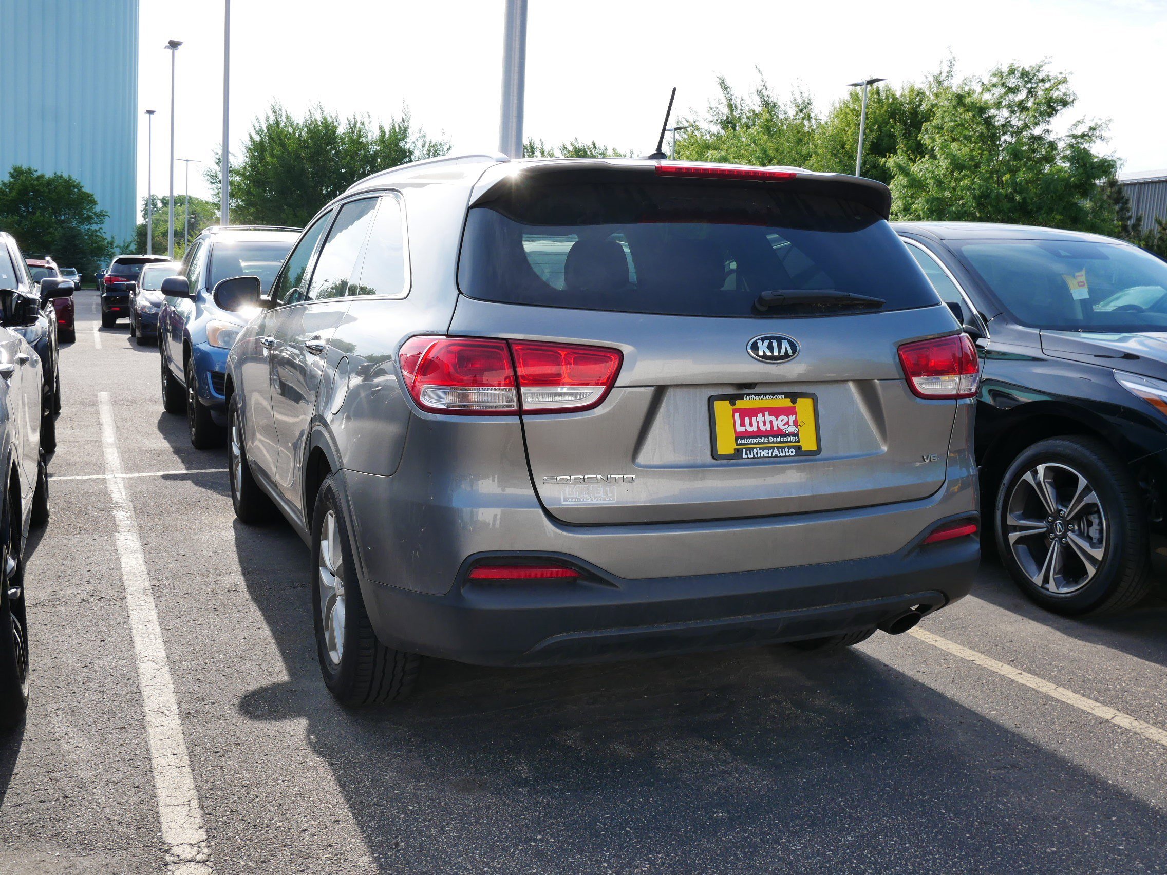 Used 2016 Kia Sorento LX AWD/4WD image 3