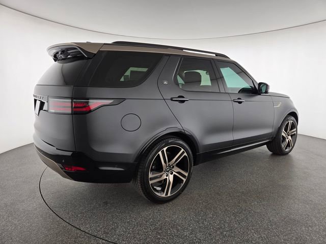 New 2026 Land Rover Discovery Limited Edition AWD/4WD image 2