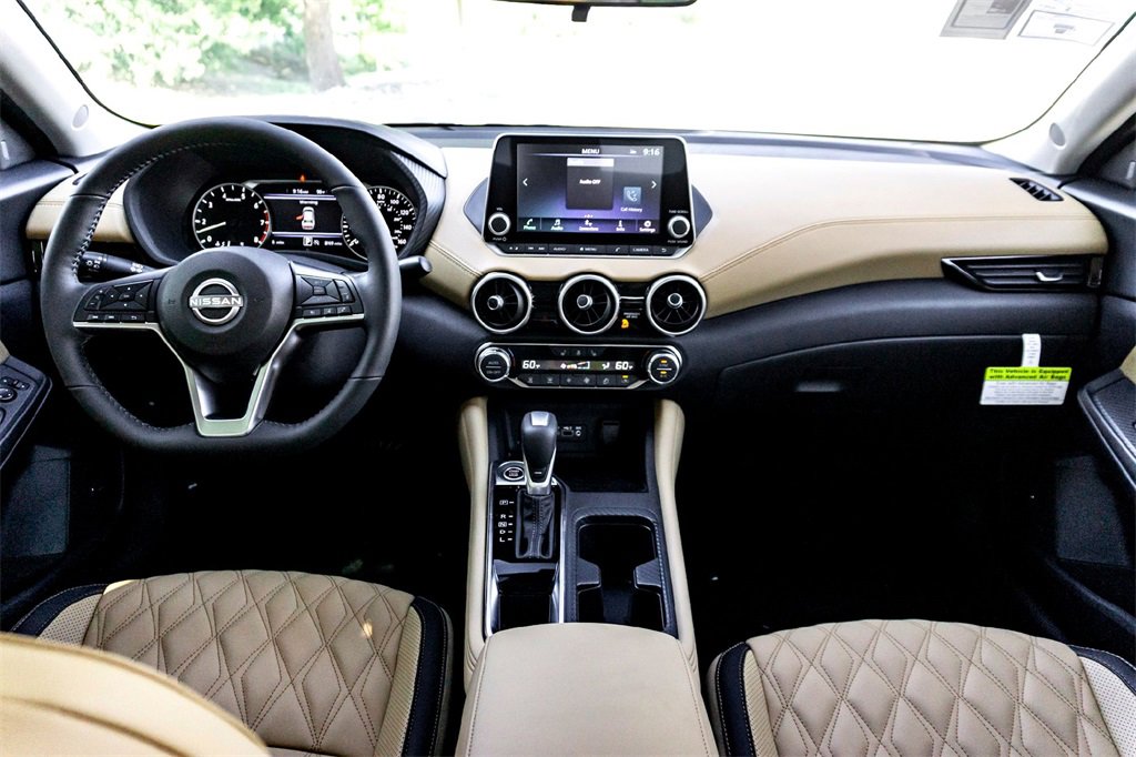 New 2025 Nissan Sentra SV w/ SV Premium Package image 22