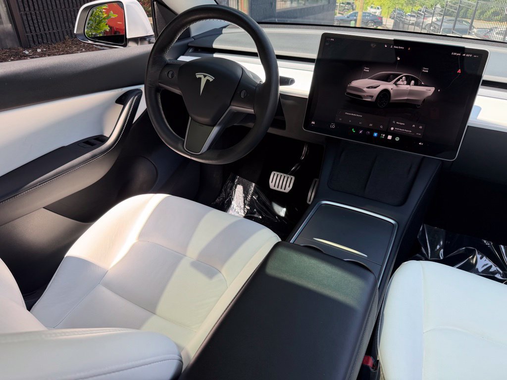 Used 2022 Tesla Model Y Performance AWD/4WD image 40