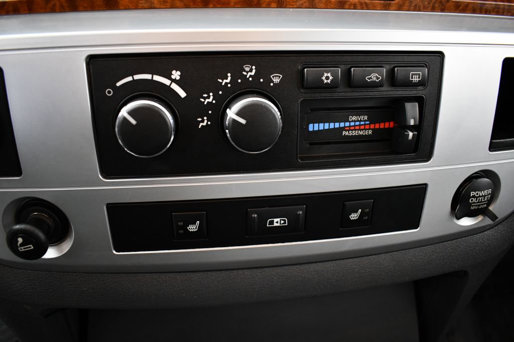 Used 2007 Dodge Ram 3500 Truck Laramie image 31