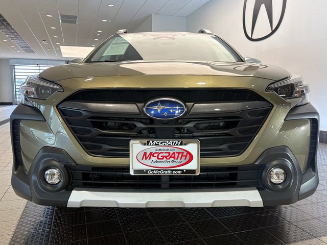 Used 2023 Subaru Outback Touring AWD/4WD image 2