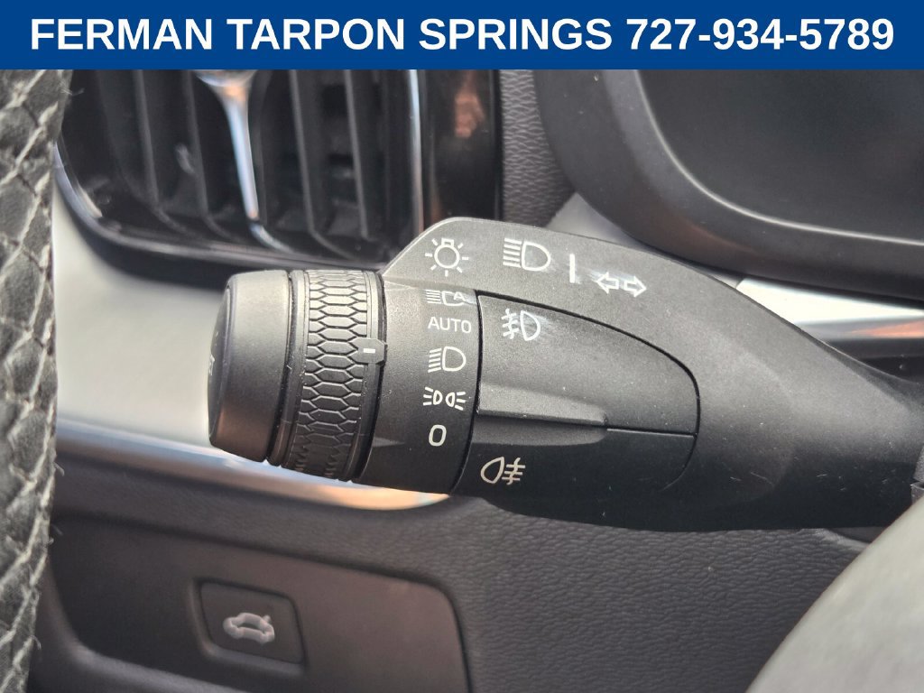 Certified 2024 Volvo XC60 B5 Core w/ Protection Package Premier AWD/4WD image 29