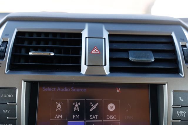 Used 2014 Lexus GX 460 w/ Premium Package image 36