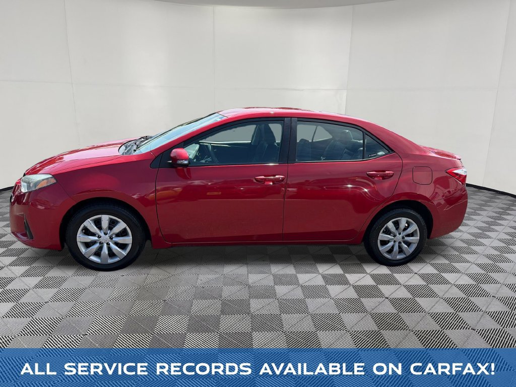 Used 2015 Toyota Corolla S FWD image 3