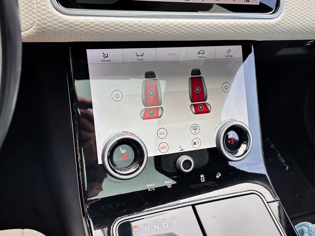 Used 2020 Land Rover Range Rover Velar R-Dynamic S AWD/4WD image 11