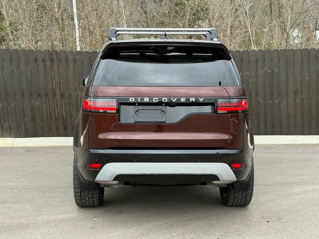 New 2026 Land Rover Discovery Limited Edition AWD/4WD image 4