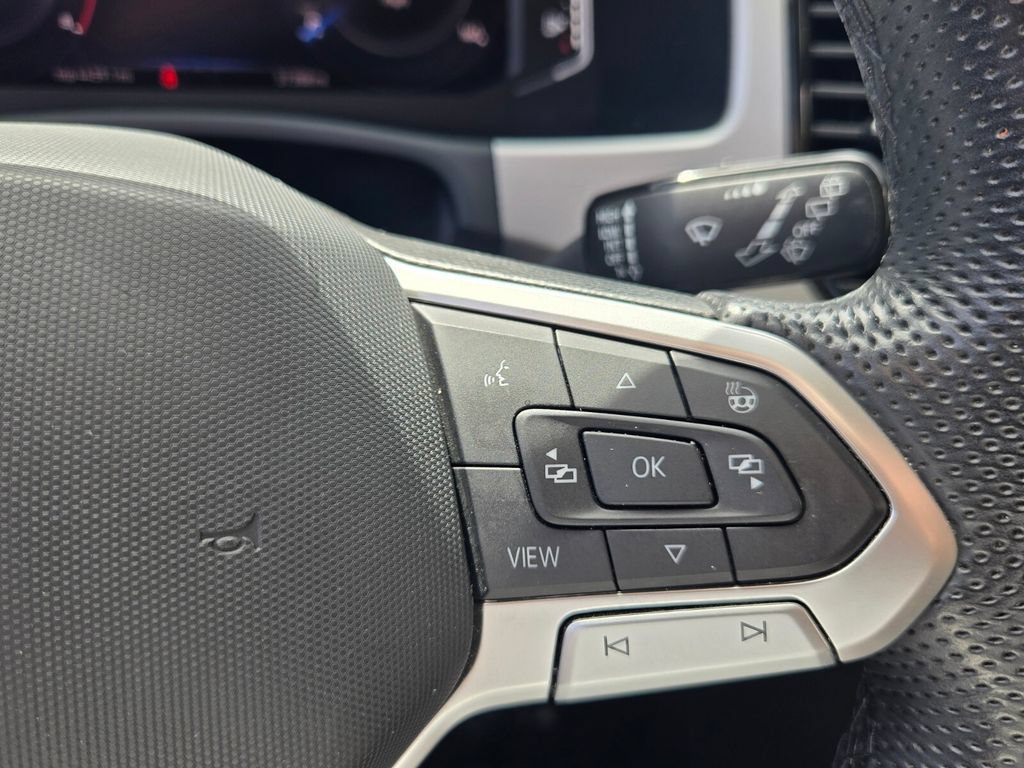 Certified 2023 Volkswagen Atlas SEL R-Line AWD/4WD image 27