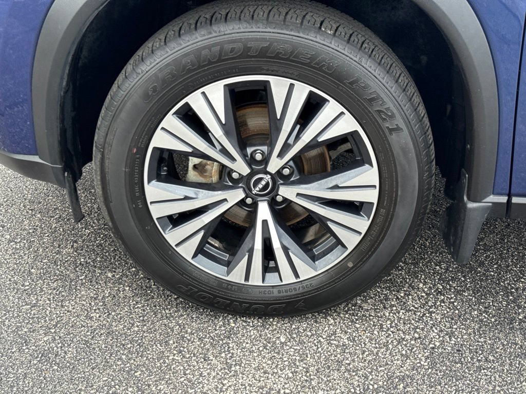 Certified 2023 Nissan Rogue SV w/ SV Premium B Package AWD/4WD image 35