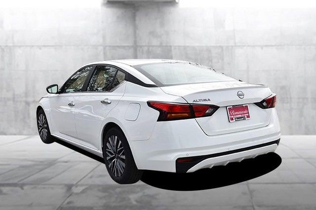 Certified 2025 Nissan Altima 2.5 SV image 7