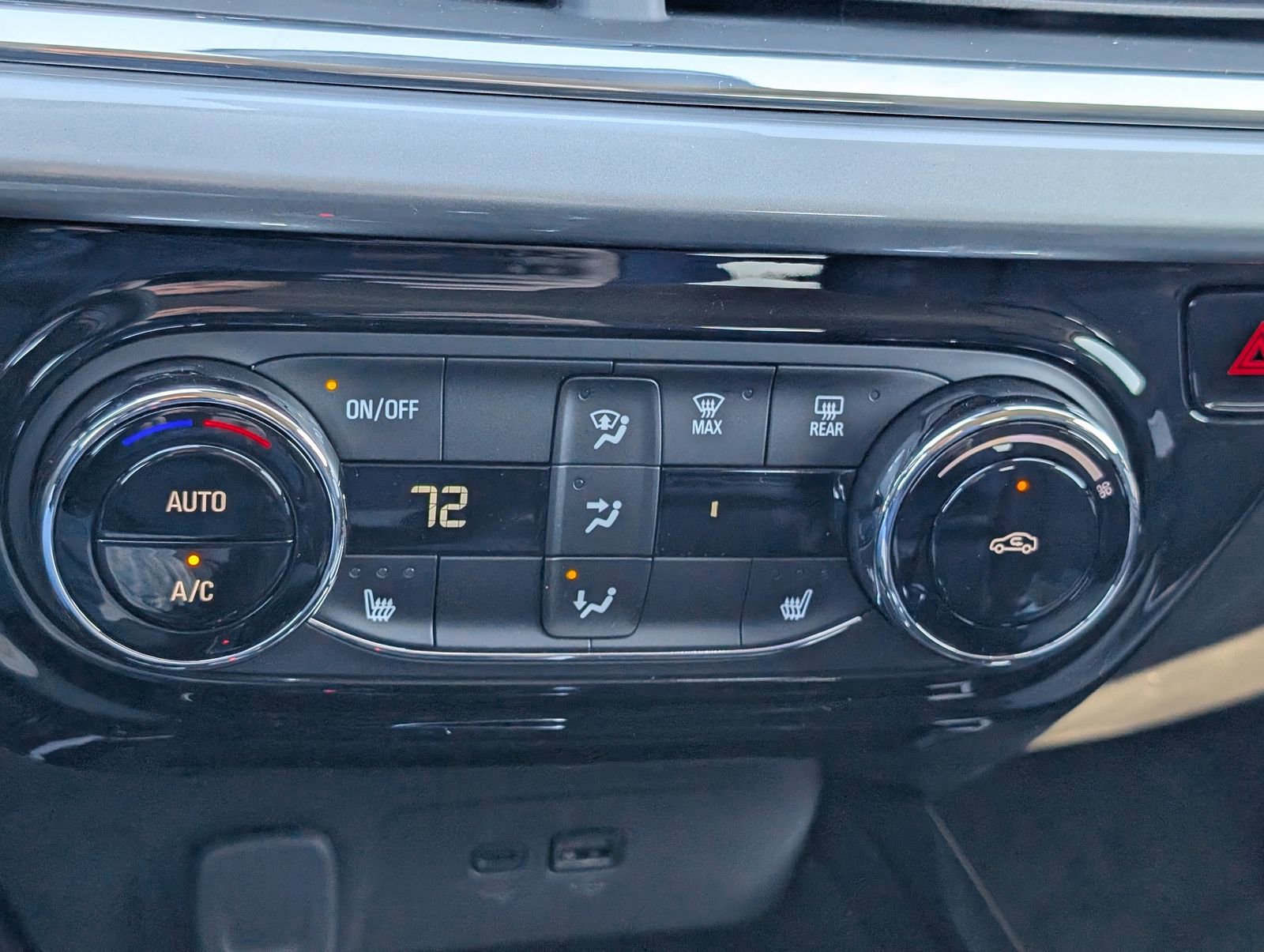 New 2026 Chevrolet Trax LT image 16