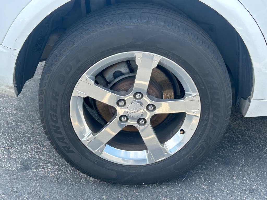 Used 2012 Chevrolet Captiva Sport LTZ AWD/4WD image 10