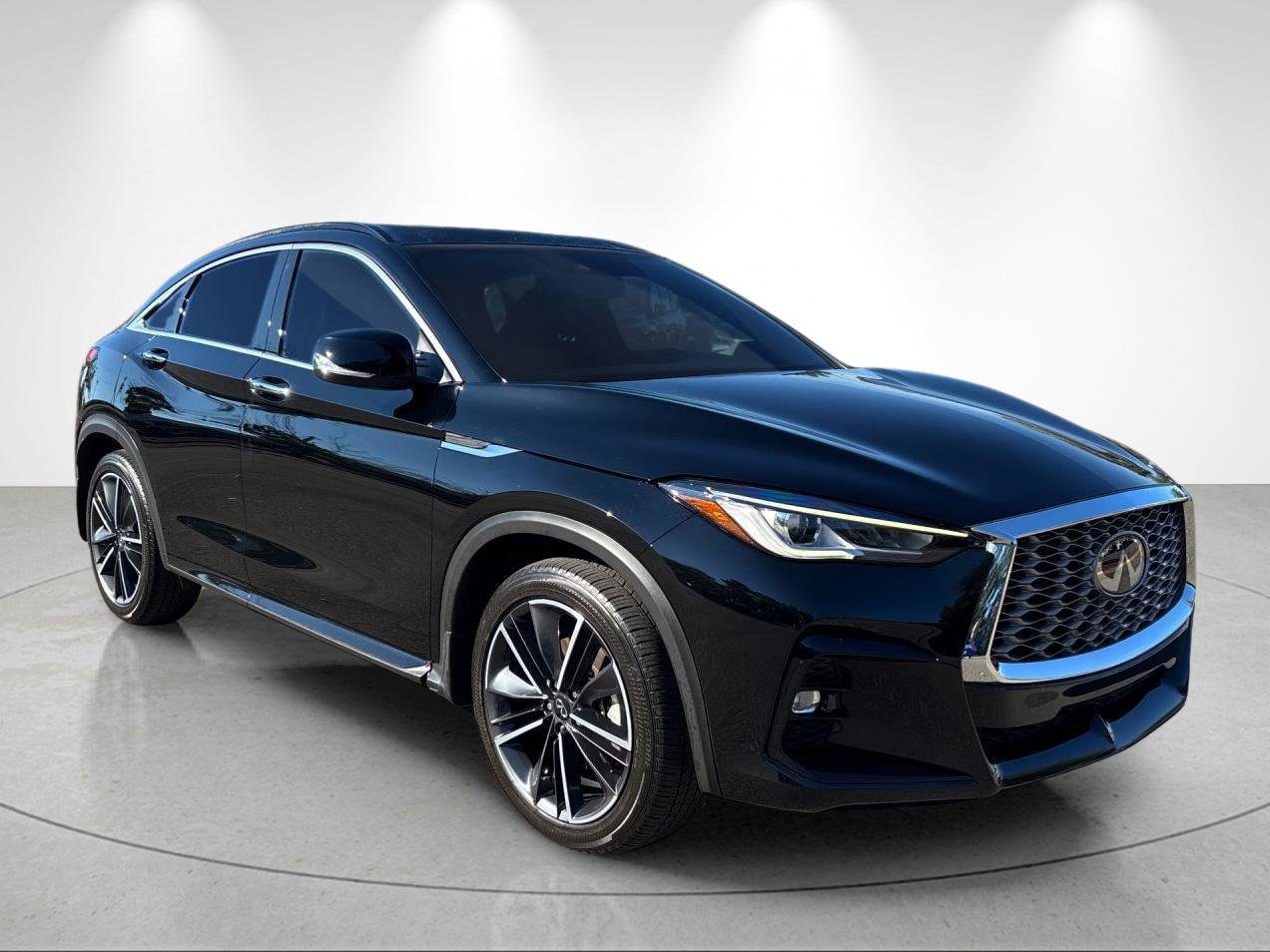Used 2023 INFINITI QX55 Luxe w/ Cargo Package AWD/4WD image 7