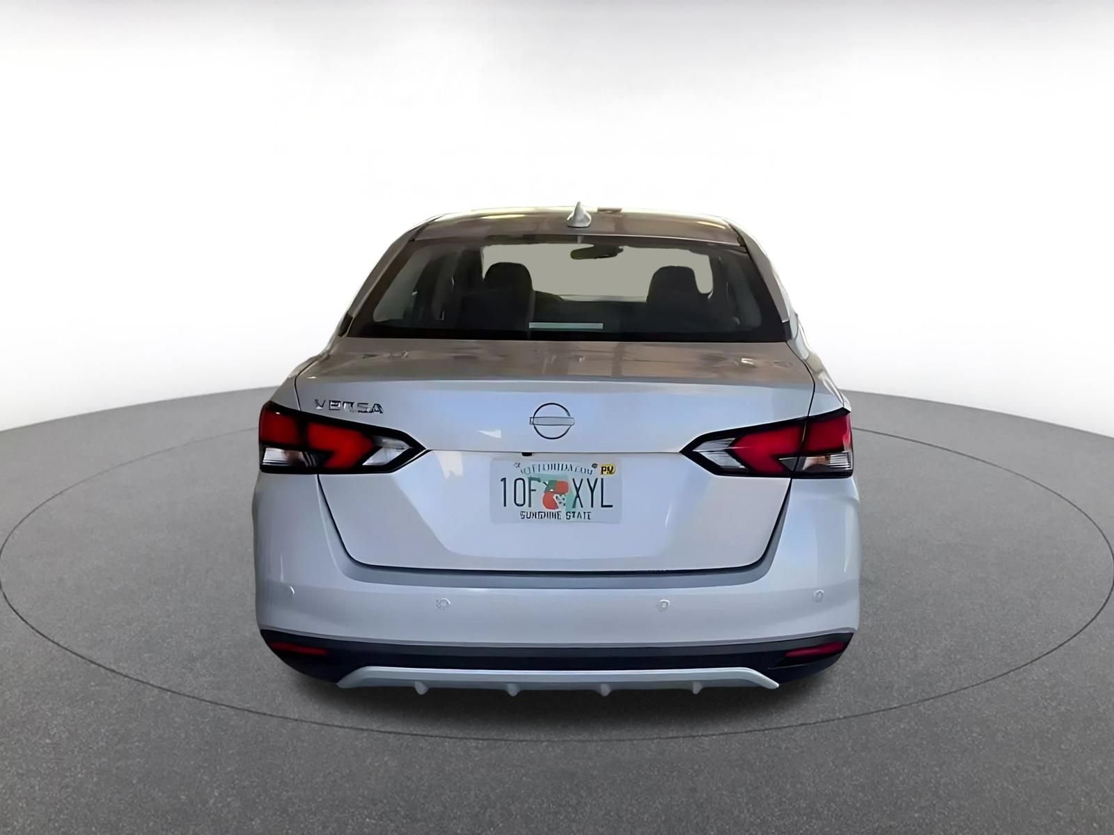 Used 2025 Nissan Versa SV FWD image 12