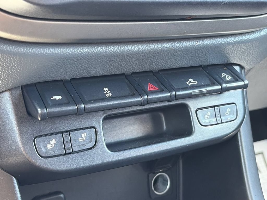 Used 2018 Chevrolet Colorado Z71 AWD/4WD image 23