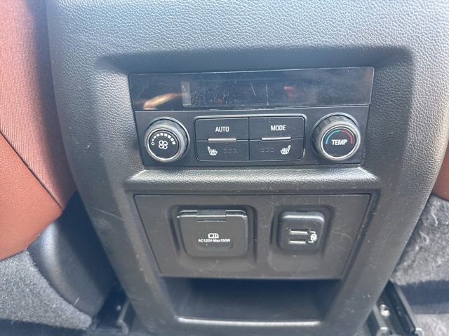 Used 2018 Chevrolet Traverse High Country AWD/4WD image 13