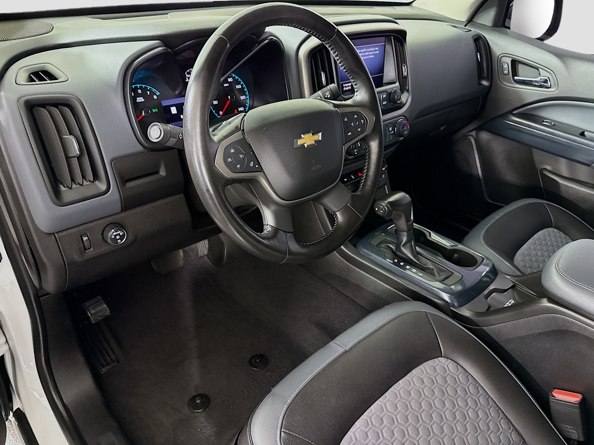 Used 2019 Chevrolet Colorado Z71 RWD image 22