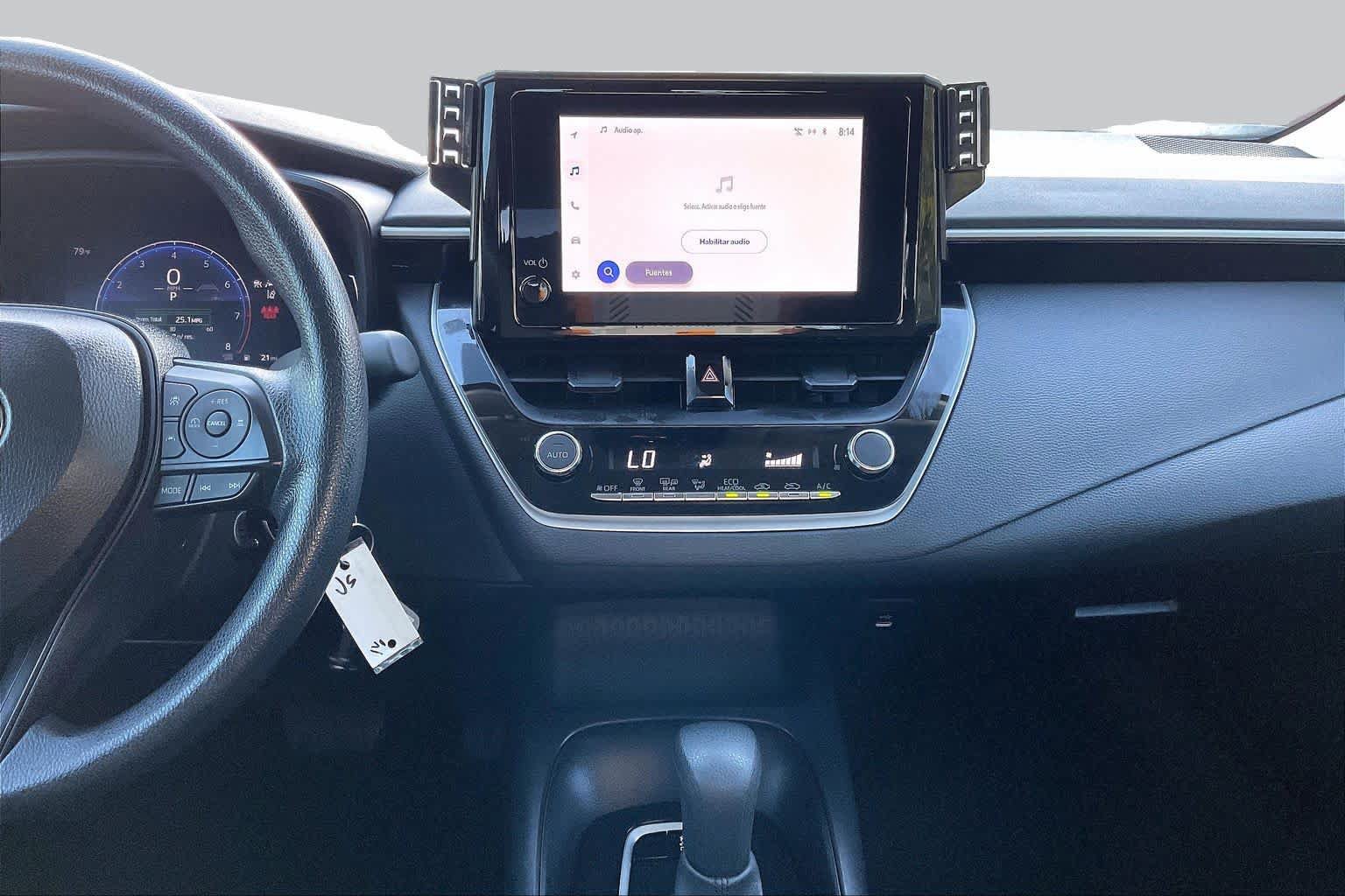 Used 2026 Toyota Corolla LE FWD image 7