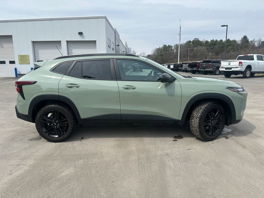 Used 2024 Chevrolet Trax ACTIV image 6