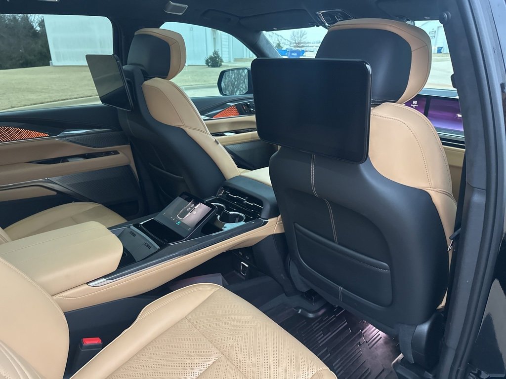 Used 2025 Cadillac Escalade IQ Sport 2 image 50