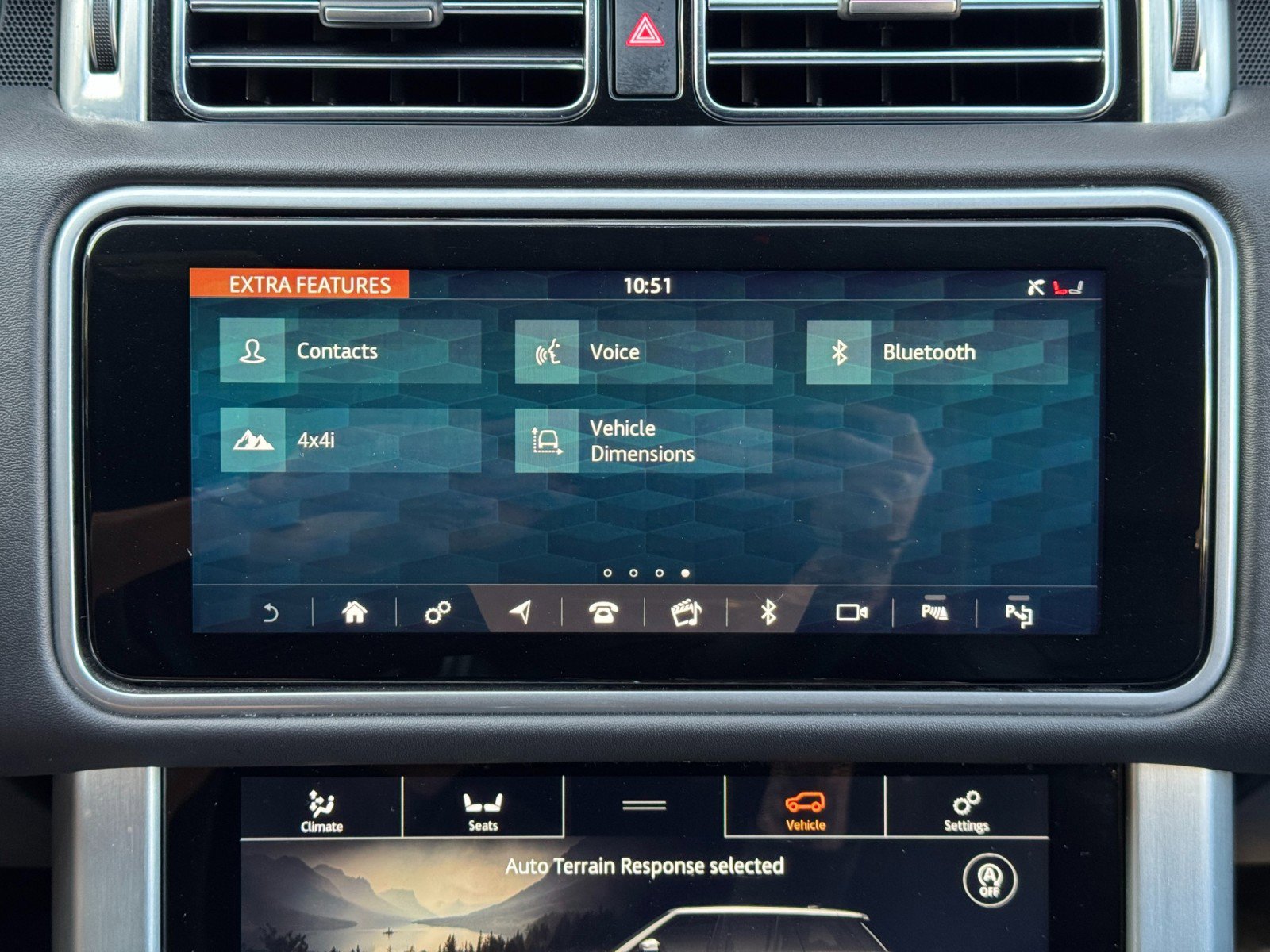 Used 2018 Land Rover Range Rover HSE image 29