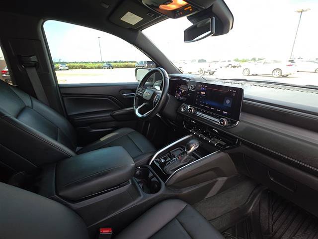 Used 2023 Chevrolet Colorado LT w/ LT Convenience Package III RWD image 12