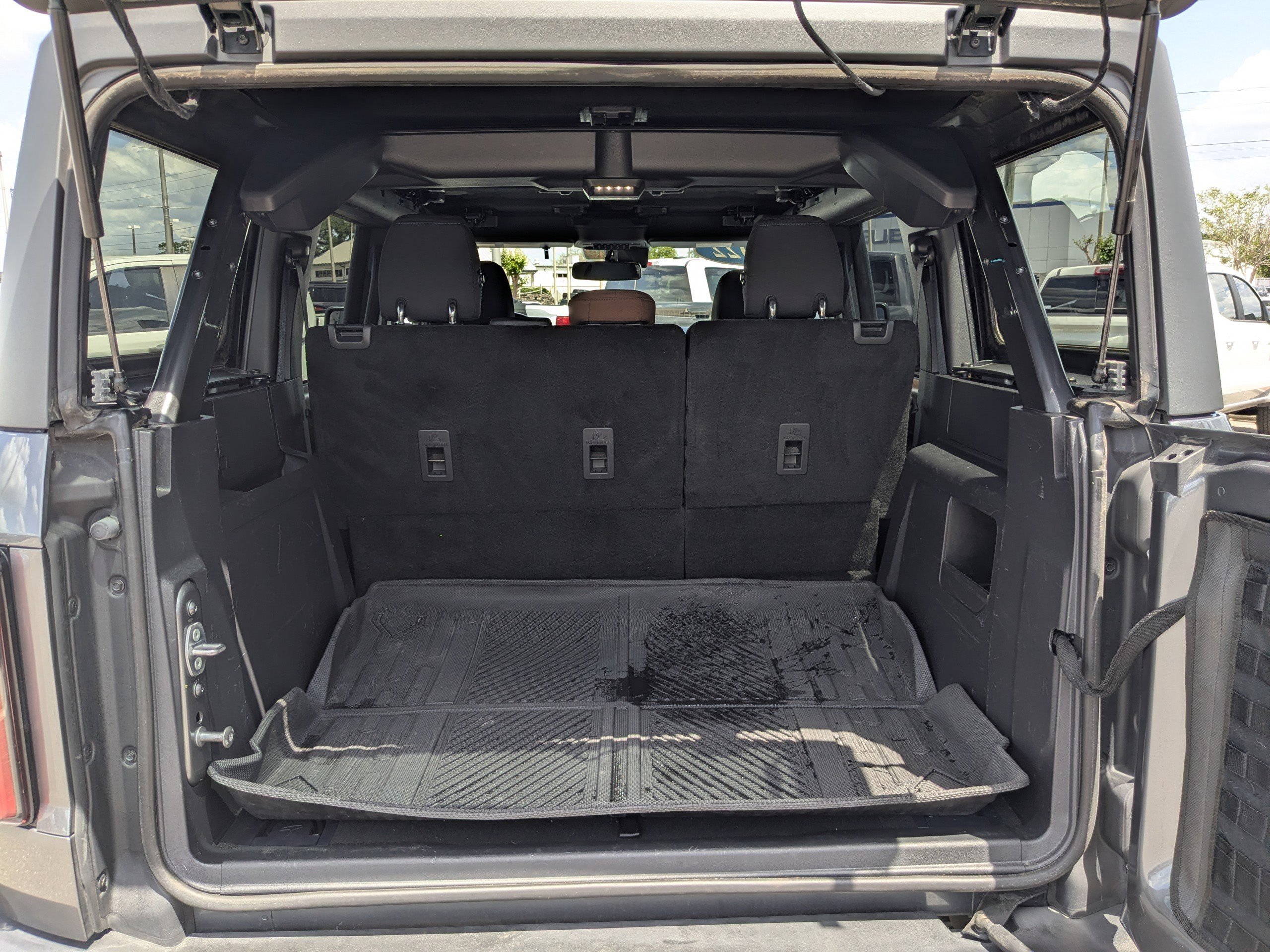 Used 2022 Ford Bronco Outer Banks w/ Sasquatch Package image 12