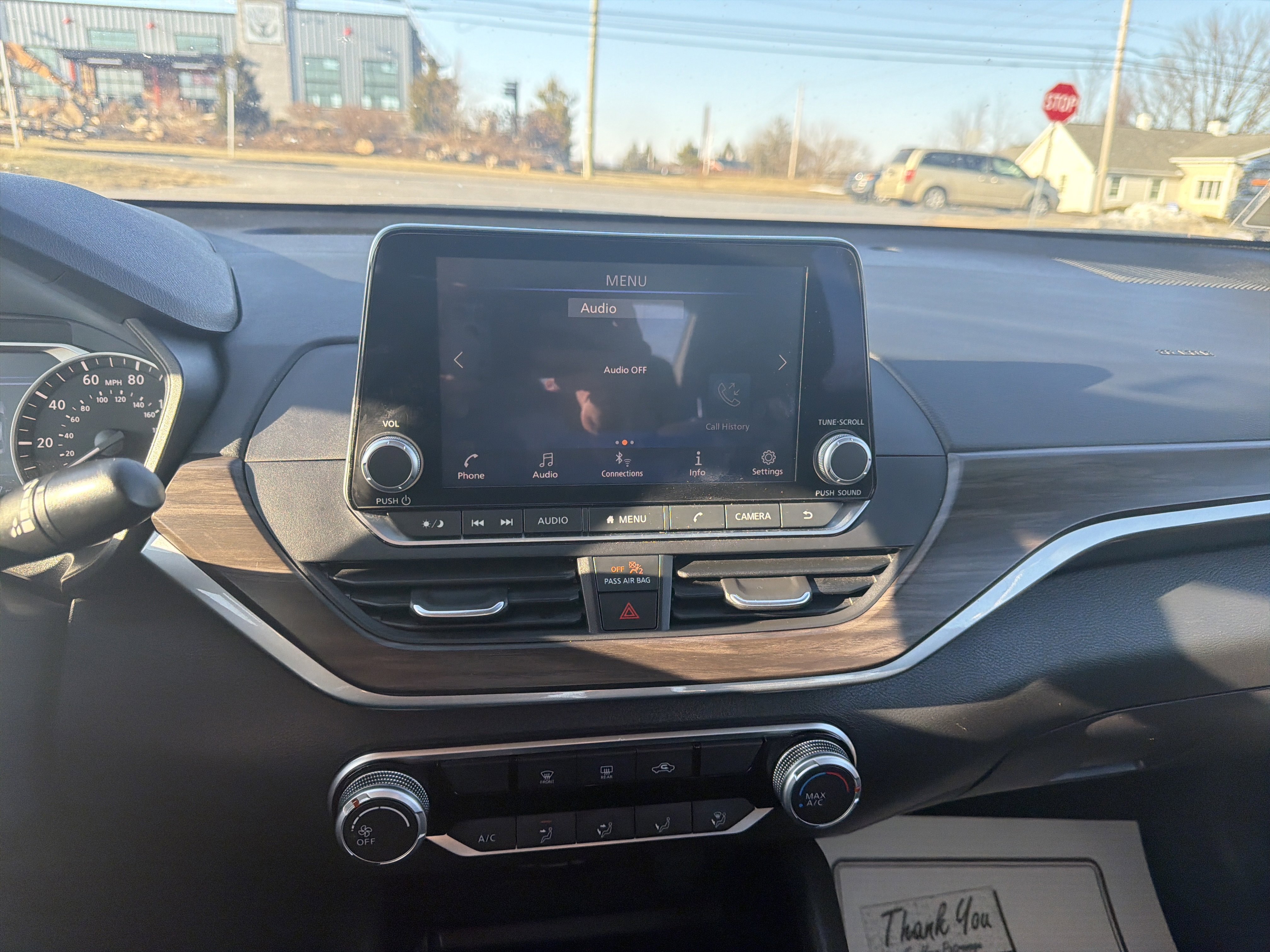 Used 2024 Nissan Altima 2.5 SV AWD/4WD image 24