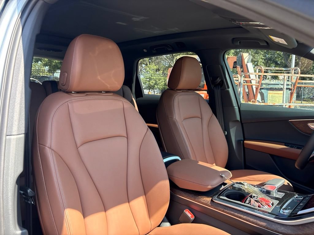 New 2026 Audi Q7 2.0T Premium AWD/4WD image 16