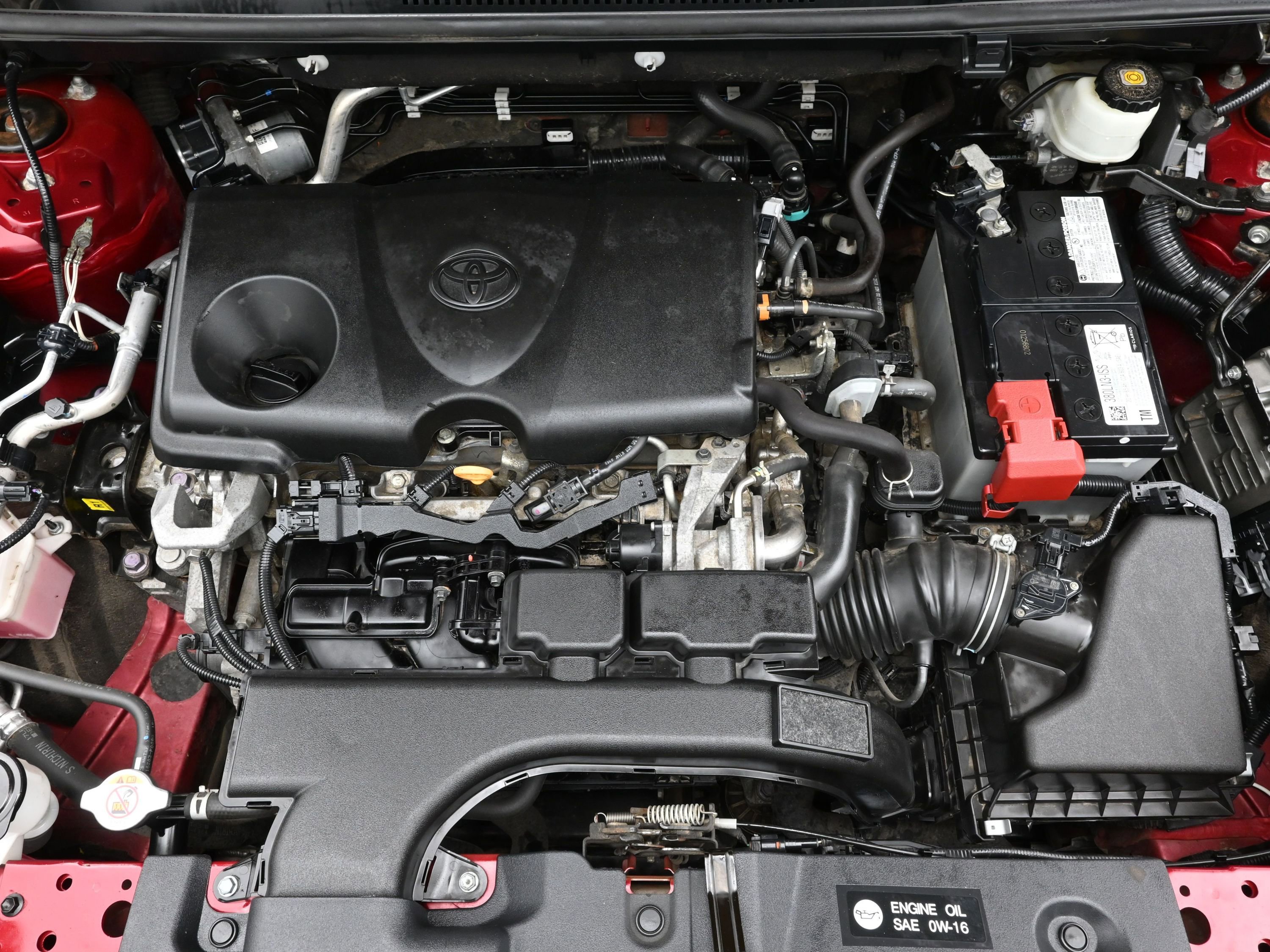 Used 2021 Toyota RAV4 XLE Premium image 27