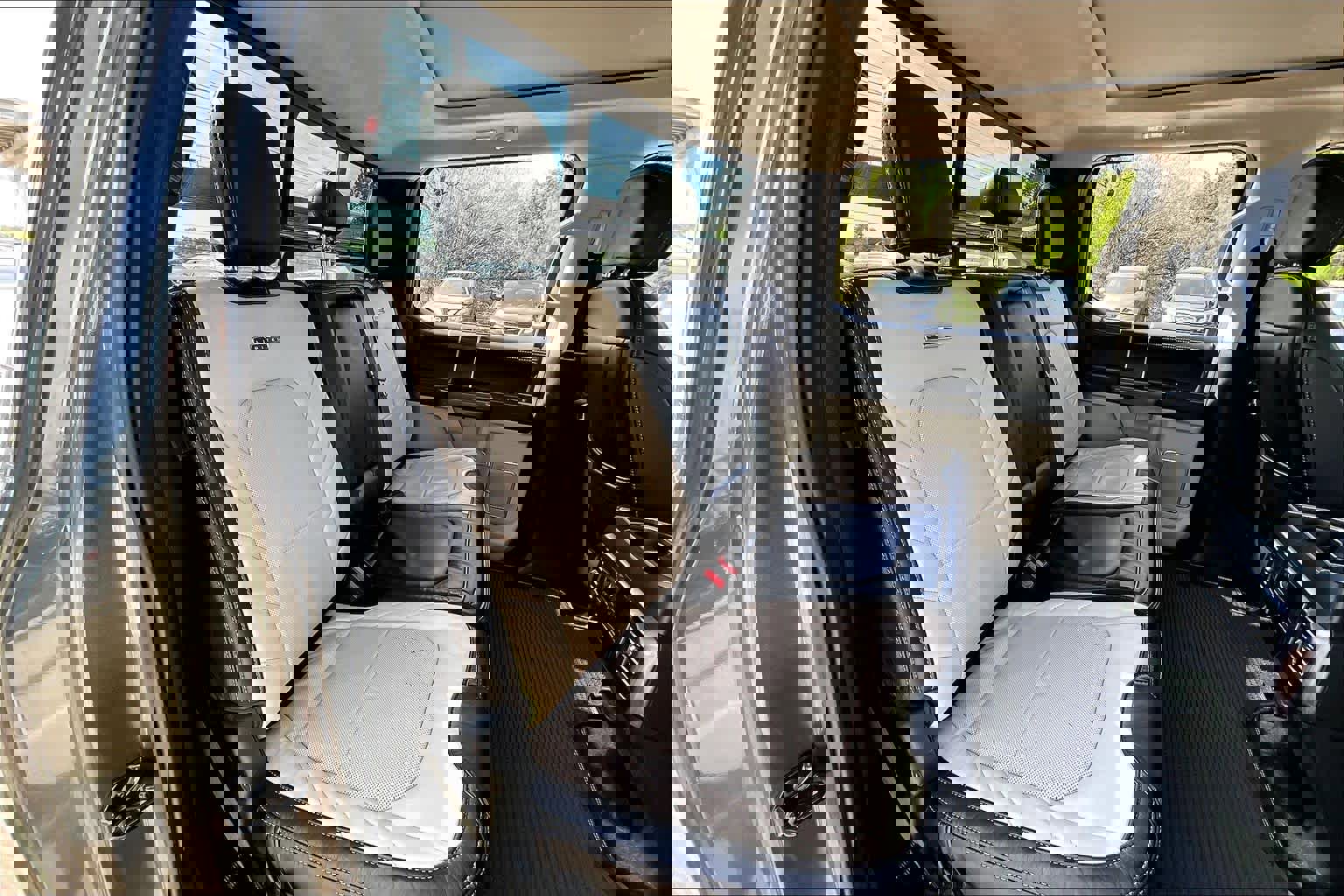 Used 2020 Ford F250 Limited w/ FX4 Off-Road Package image 20