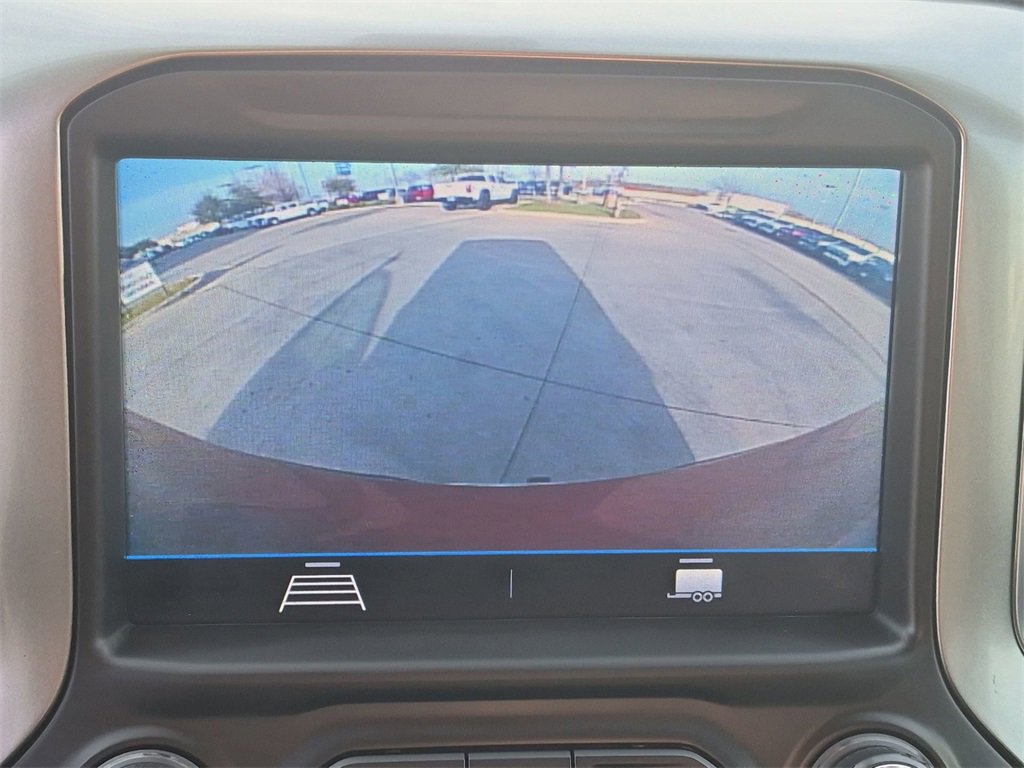 Used 2020 Chevrolet Silverado 1500 LT w/ All-Star Edition image 17