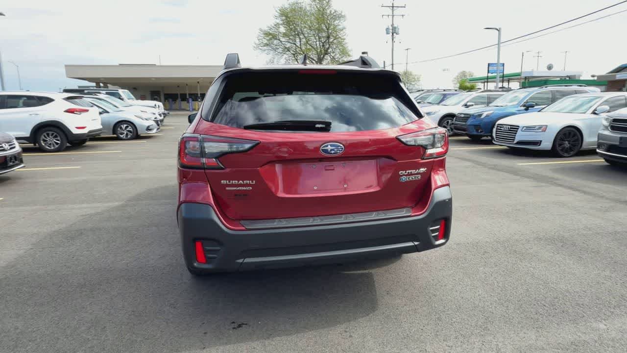 Certified 2022 Subaru Outback Premium AWD/4WD image 7