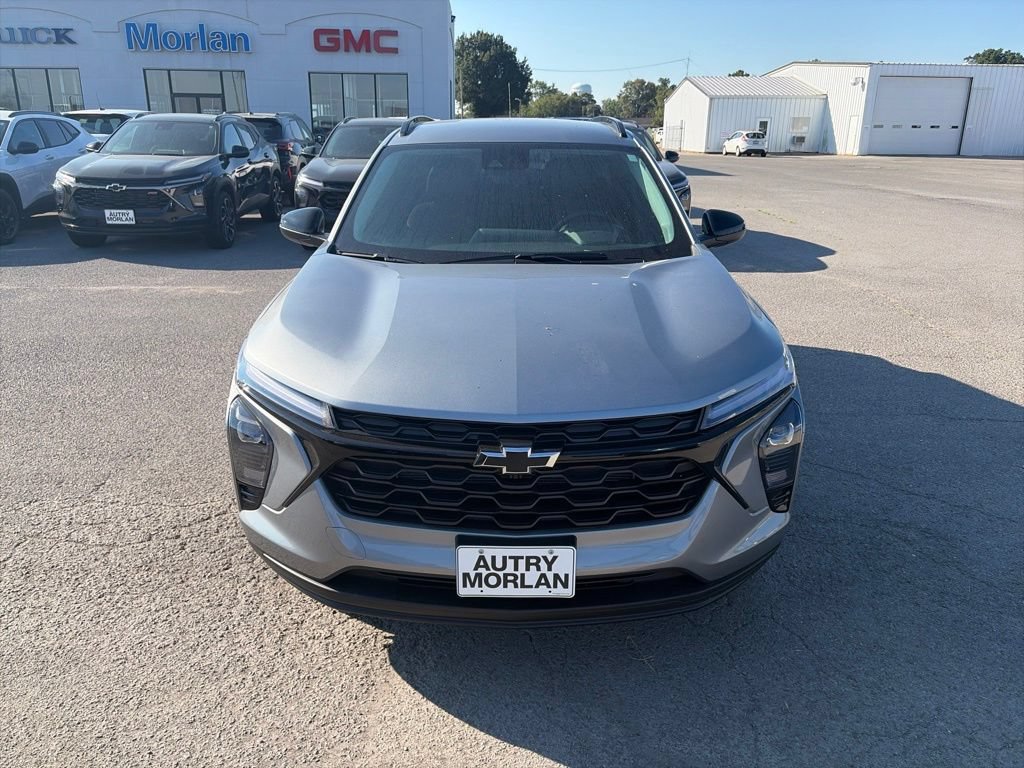 New 2026 Chevrolet Trax LT w/ Driver Confidence Package FWD image 9