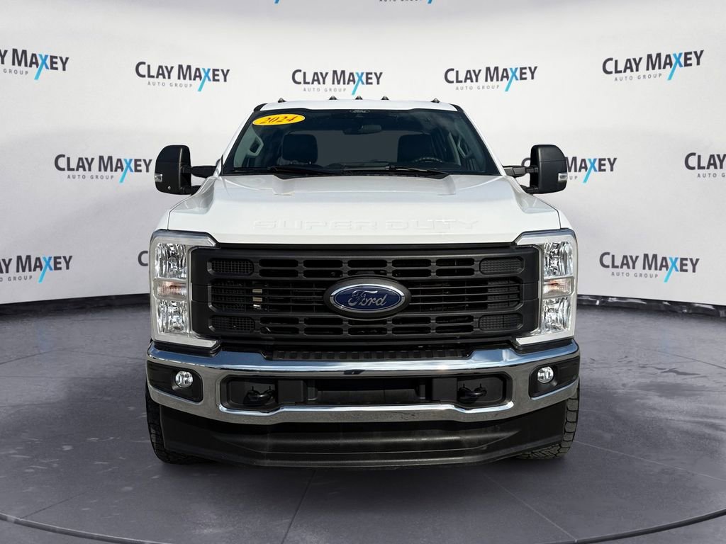 Used 2024 Ford F350 XL w/ XL Chrome Package image 8