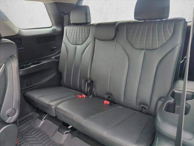Used 2024 Hyundai Palisade Limited FWD image 25