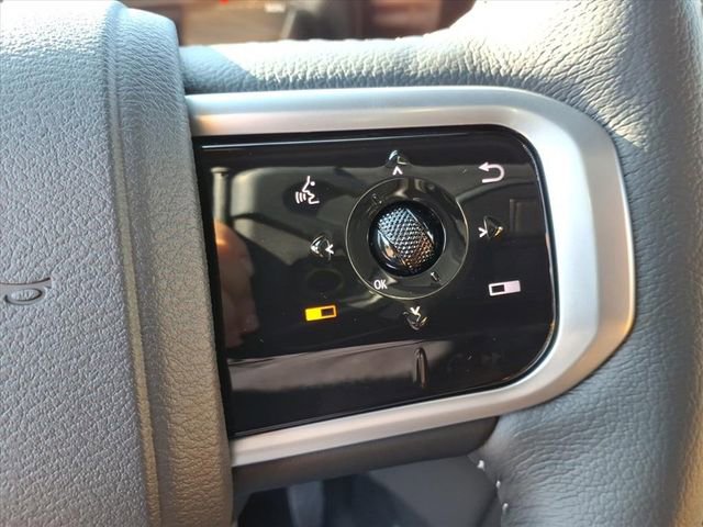 New 2026 Nissan Armada SL w/ Captain's Chari Seat Package image 21