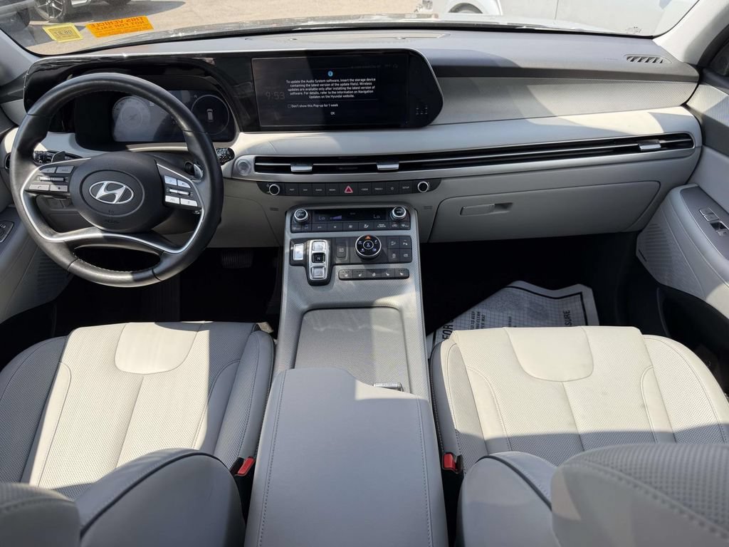 Certified 2024 Hyundai Palisade SEL w/ Premium Package AWD/4WD image 13